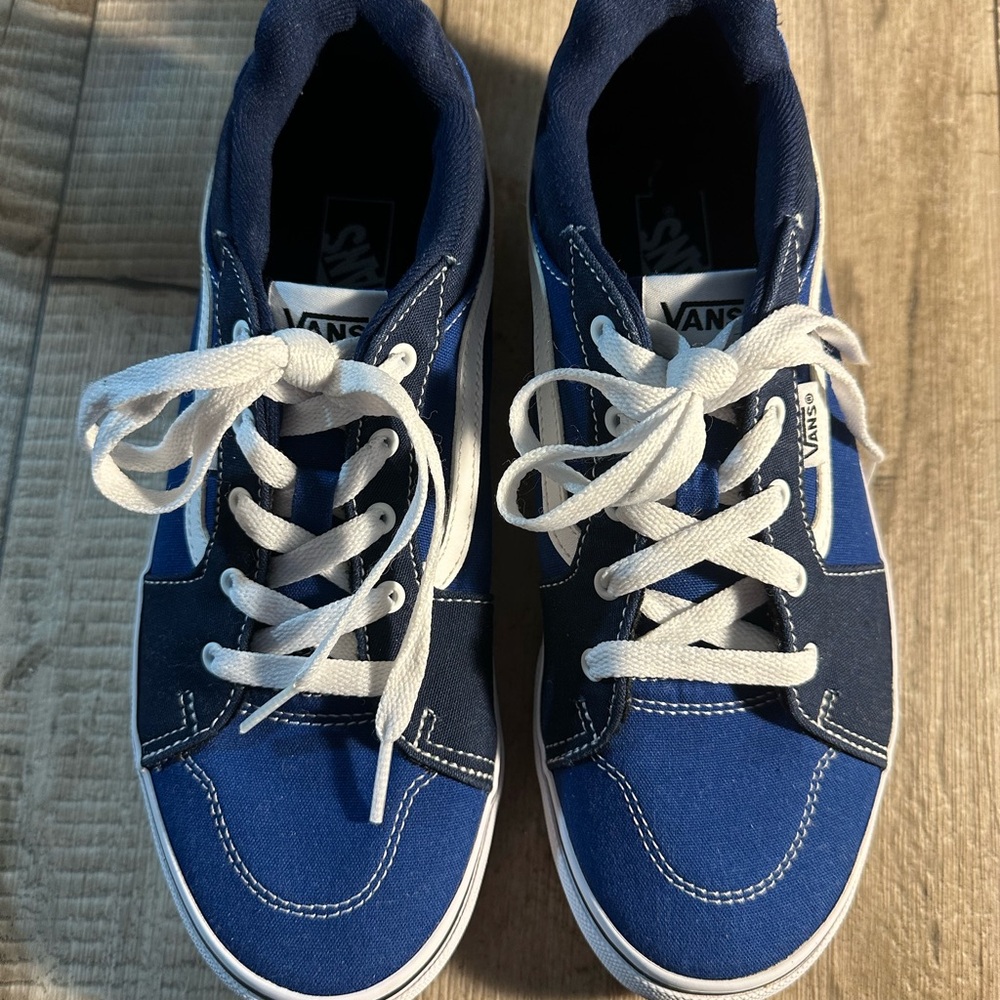Vans Filmore Off The Wall Youth Men’s/Boys Size 6 Women Size 7.5 Low Blue White